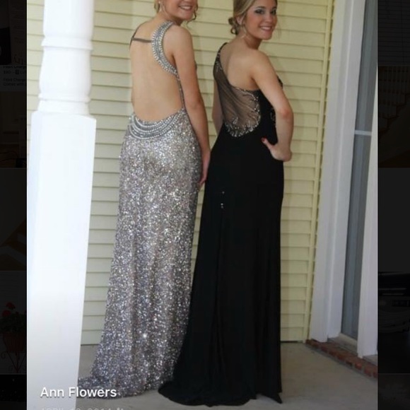 Terry Costa Black prom dress - Picture 5 of 7